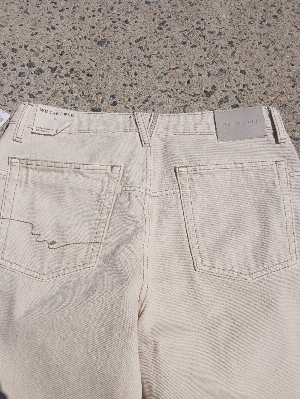 We The Free Deep Trance Boyfried Jeans in Cream Sz 27 NEW - Picture 10 of 10